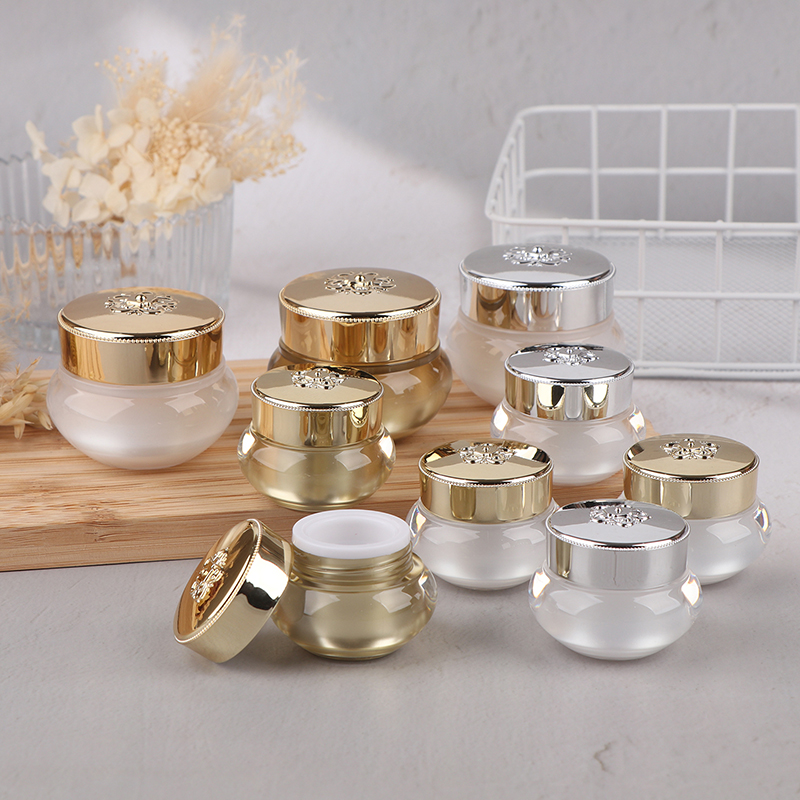 Acrylic Empty Travel Cream Jar - огляд і ціна Luxury Skincare & Spa Photos